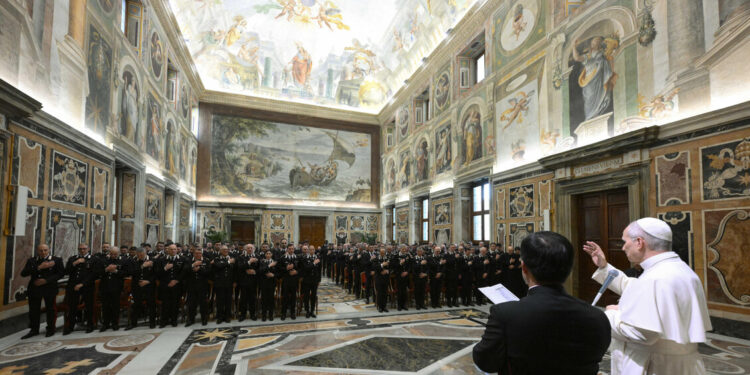 Il Papa, enormi disuguaglianze nella salute, vanno rimosse le cause