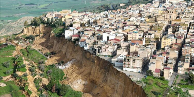 Meloni è in Sicilia, a Niscemi e nelle aree colpite dal ciclone Harry