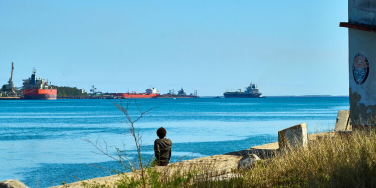 Media, ‘Cuba sta importando petrolio clandestinamente’