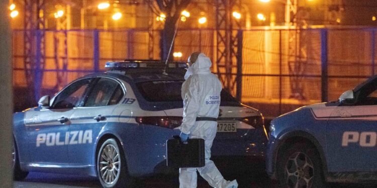 Ucciso da un agente, il legale della famiglia ‘non aveva la pistola’