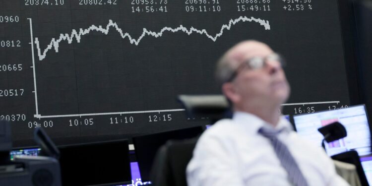 Spread Btp-Bund a 62 punti e rendimenti a 3,36%, le emissioni per approfittarne