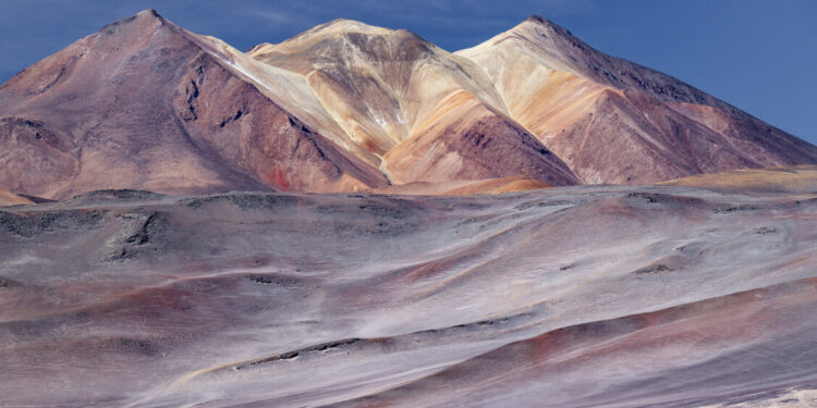 Il paesaggio cileno nelle fotografie di Andrea Borzatta a Bologna