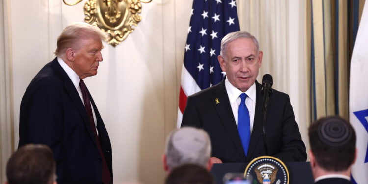 Netanyahu, ‘stiamo spezzando le ossa all’Iran ma non abbiamo ancora finito’