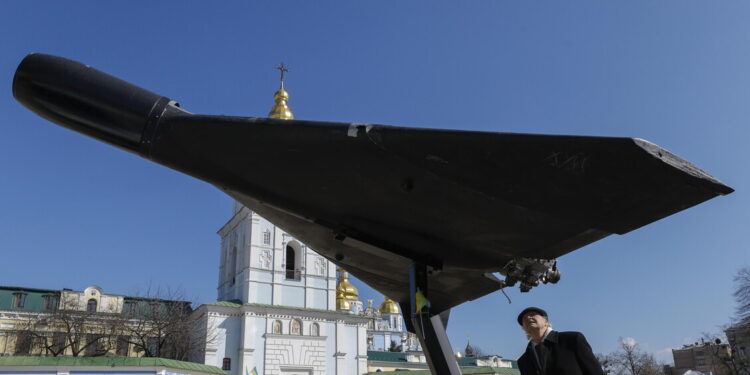 Drone russo colpisce centrale elettrica in Estonia