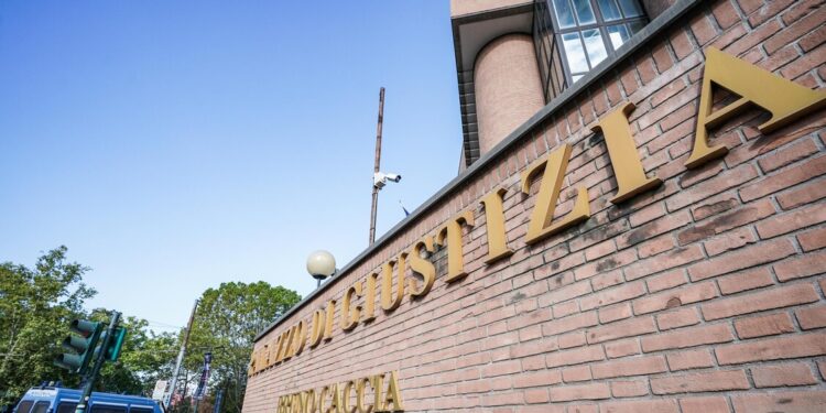 Anarchici: arrestata ma assolta in processo Fai-Fri, niente risarcimento