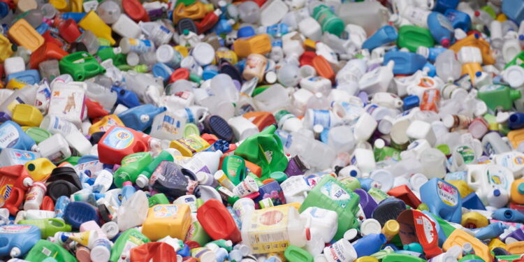 Conai, riciclo imballaggi in Italia al 75%, in lieve flessione