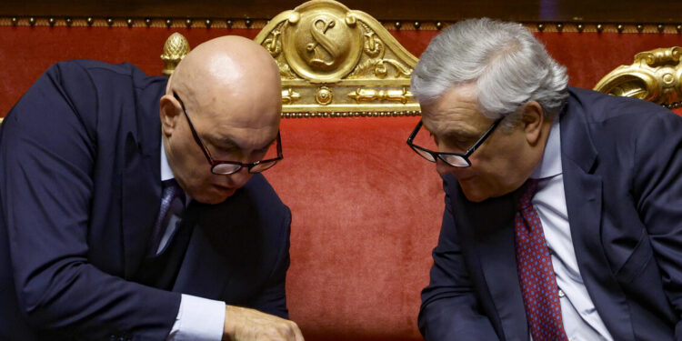 Attacco alla base in Kuwait, la reazione del governo: ‘Non ci facciamo intimidire, le missioni continuano’