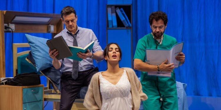 ‘Contrazioni pericolose’, al Duse di Bologna la commedia di Pignotta