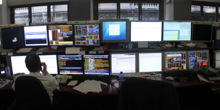 Spread Btp-Bund in calo a 80 punti base, aste Btp e Bot dalla prossima settimana