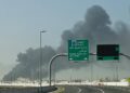 Iran, nuove esplosioni a Dubai: colonne di fumo sul porto