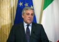 Tajani: “Passaggio dello stretto di Hormuz a chi rompe con Usa e Israele”