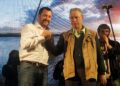 La Lega annulla tutti gli eventi, Salvini: “Giornata dedicata a Umberto Bossi”. Funerali domenica a Pontida