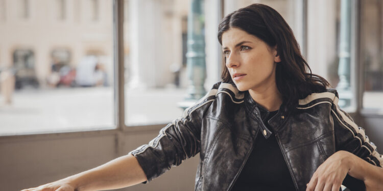 Rosa Elettrica, Giannetta agente sotto copertura nella nuova serie Sky