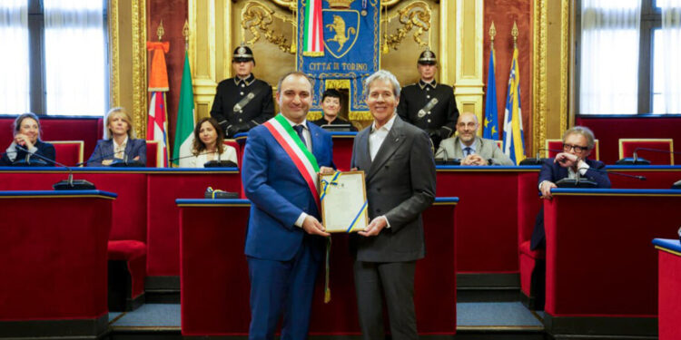 Claudio Baglioni, ‘a Torino passione e ritorni, un gran finale per il GrandTour’