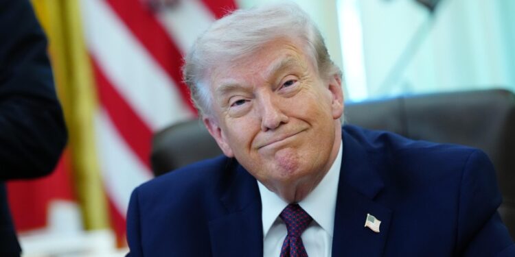 Spread Btp-Bund crolla a 83 punti, le promesse di Trump sulla guerra placano i mercati