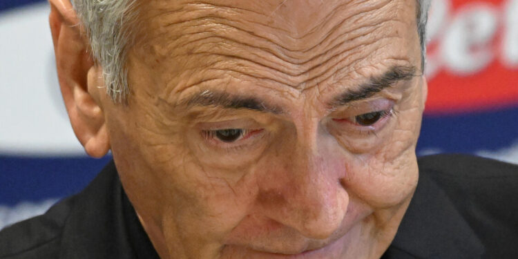 Il giorno dopo la disfatta degli azzurri LIVE BLOG