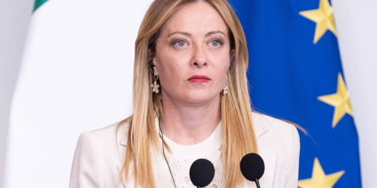 Ungheria, Meloni: “Congratulazioni a Magyar, collaboreremo con spirito costruttivo”