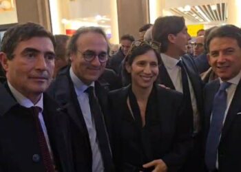 ‘Una nuova primavera’, da Schlein a Fratoianni centrosinistra schierato per il libro di Giuseppe Conte