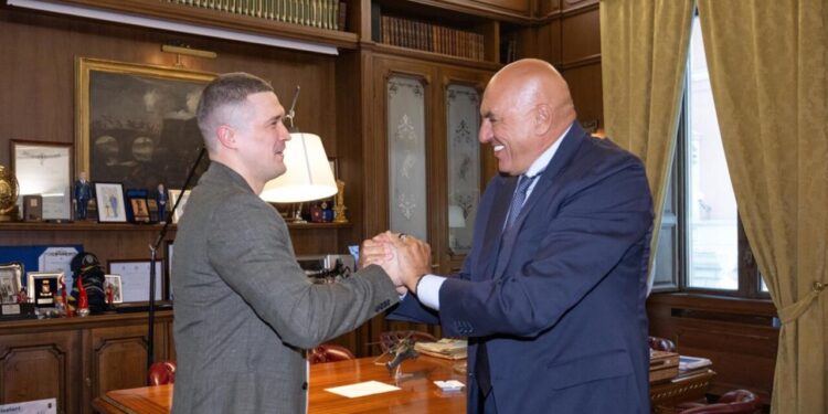 L’ex ministro ucraino Fedorov consulente per la Difesa, ‘focus sui droni’