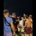Maxi rissa in spiaggia la notte di Ferragosto a Mondragone, video virale