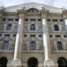 Borsa: Milano migliora (+0,25%), volumi record per A2a, cede Eni