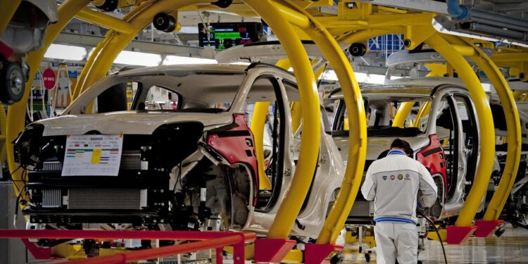 Cna, in Italia vita lavorativa di appena 33 anni, ai minimi nell’Ue