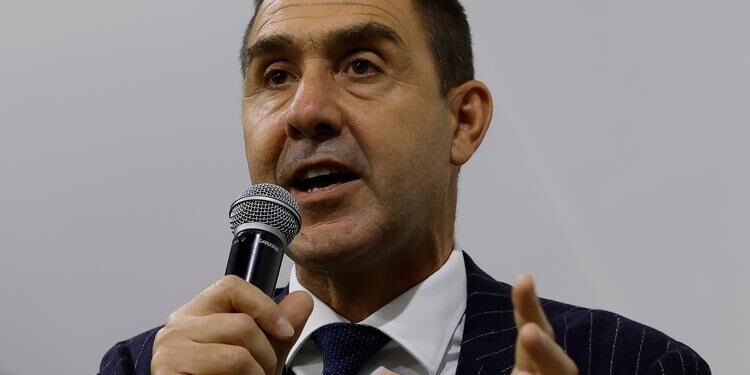 Vannacci e la ‘tassa sulle bestemmie’: “Applicare il Codice penale”