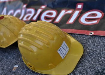 Ex Ilva, impegno del governo per modello di cig diverso da quella per cessazione