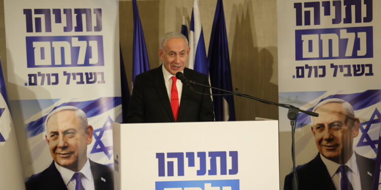 Netanyahu, ‘querelerò Haaretz, telefonata con Zayed mai avvenuta’