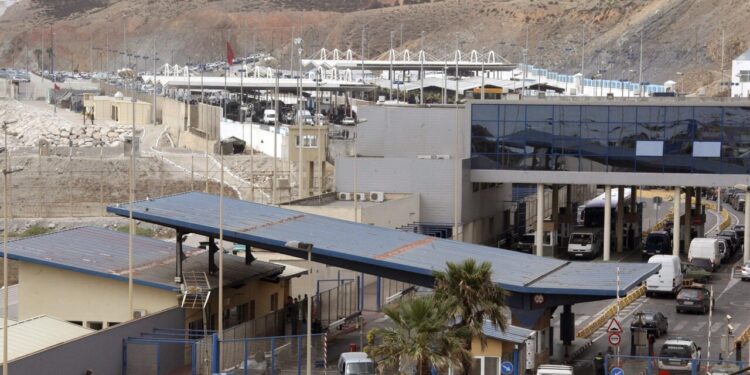 Ministro marocchino, ‘non rinunceremo a Ceuta e Melilla’