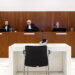 ++ Tenta di uccidere la ex in aula in Tribunale dopo la sentenza di condanna ++