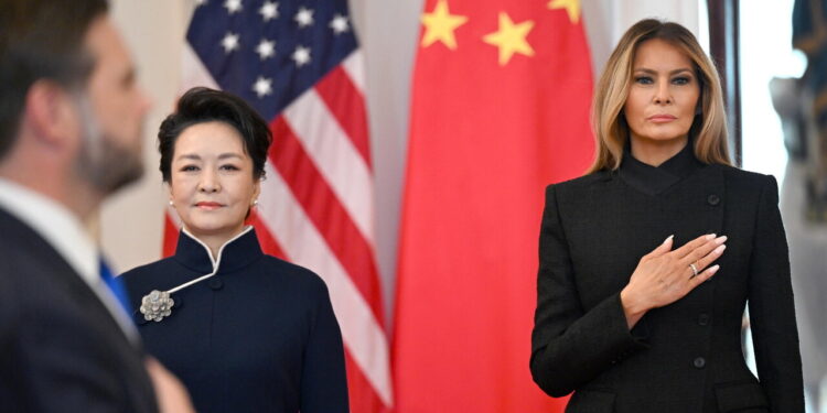 Peng Liyuan a Washington, la Cina punta sul soft power culturale