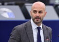 Fdi al Pe a von der Leyen, ‘imbarazzante l’inchino a Carney’