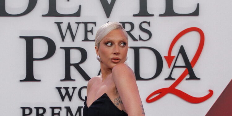 Lady Gaga dà alla luce il suo primo figlio