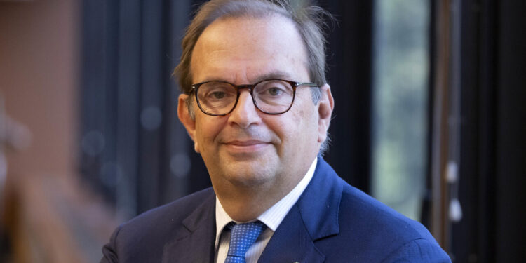 Regina (Confindustria): ‘Grida d’allarme per l’energia, e ora la manovra è più complessa’