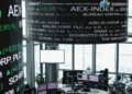 Borsa: l’Europa positiva con il calo del petrolio, si guarda a Hormuz