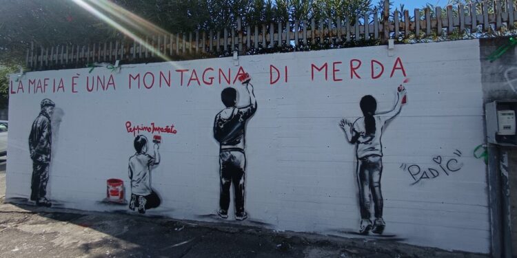 Foggia, murales antimafia per imprenditore ucciso, ‘trovare colpevoli’