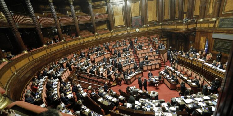 Corsa sulla legge elettorale, si punta ad ok definitivo entro un mese