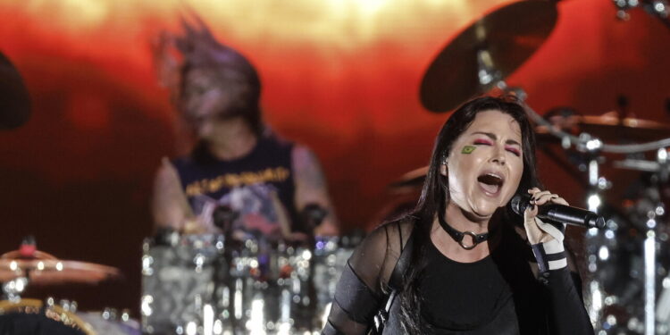 Evanescence a Bologna per l’unica data italiana del tour