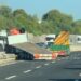 Sull’A14 camion in bilico sullo spartitraffico e auto sbalzata su corsia opposta