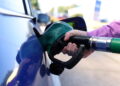 Cgia, il caro carburante mette a rischio camionisti, taxisti e rappresentanti