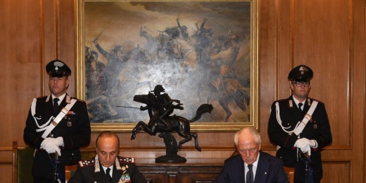 Arma dei Carabinieri e Pirelli firmano accordo per la sperimentazione di Cyber Tyre