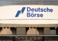 Borsa: l’Europa positiva, in calo i rendimenti dei titoli di Stato