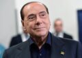 Berlusconi, Renzo Bossi: “Guardava il Milan a casa nostra e chiamava il mister ‘non va bene, cambia…'”