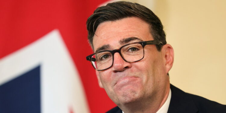 Media, Trump non ha chiesto a Burnham di cambiare idea sulle sanzioni