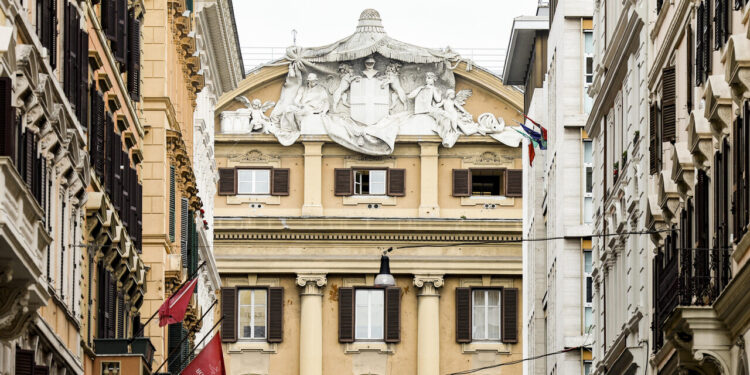 Mef, con acquisti pubblici centralizzati risparmi fino al 47% per la P.a