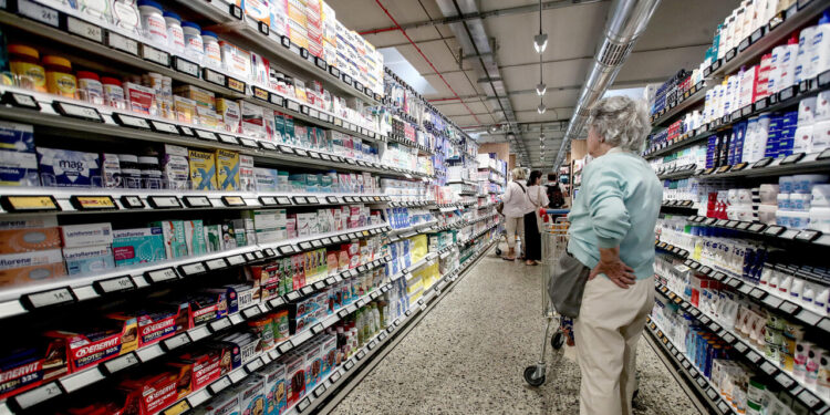 Istat, a settembre cala fiducia di consumatori e imprese