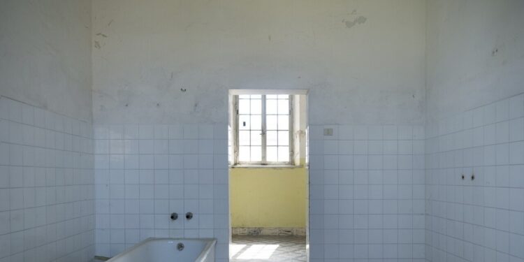 A Reggio Emilia un viaggio fotografico nell’Italia degli ex manicomi