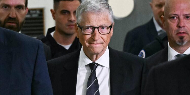 Intelligenza artificiale, Gates: “Può innescare eventi da un miliardo di morti”