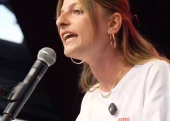 “Organizzeremo i disertori”, il messaggio virale di Virginia Libero: la leader dei giovani dem divide il Pd